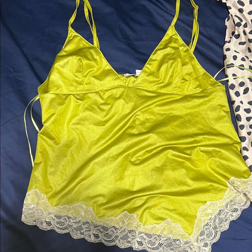 Kimchi blue Lace Trim Satin Cami Top - Lime Green
